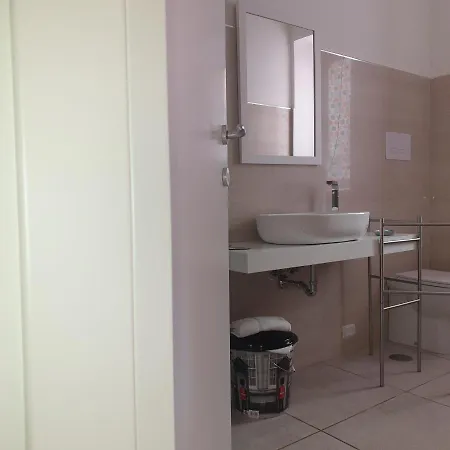 Venere Bed & Breakfast 4*